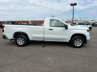 Chevrolet Silverado 1500 2025 4x2 Work Truck 2p Cabina Regular 8 pies LB