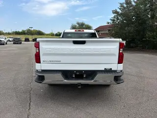 Chevrolet Silverado 1500 2025 4x2 Work Truck 2p Cabina Regular 8 pies LB