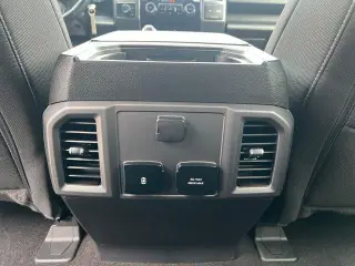 Ford F-150 2019 4x4 XLT 4dr SuperCrew 5.5 ft. SB