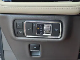 Lincoln Nautilus 2023 4x4 Estándar SUV 4p