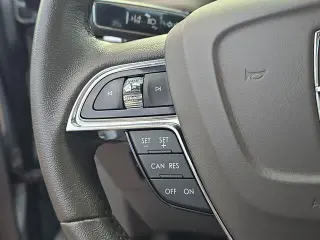Lincoln Nautilus 2023 4x4 Estándar SUV 4p