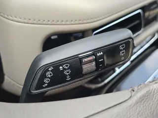 Lincoln Nautilus 2023 4x4 Estándar SUV 4p