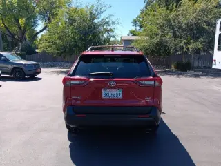 Toyota RAV4 2019 AWD XLE SUV de 4 puertas