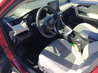 Toyota RAV4 2019 AWD XLE SUV de 4 puertas
