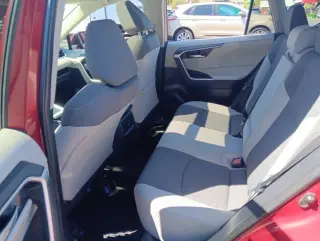 Toyota RAV4 2019 AWD XLE SUV de 4 puertas