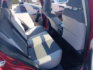 Toyota RAV4 2019 AWD XLE SUV de 4 puertas