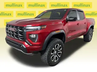 GMC Canyon 2023 4x4 AT4 4dr Crew Cab 5 ft. SB