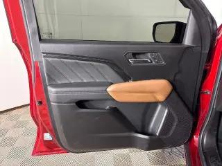 GMC Canyon 2023 4x4 AT4 4dr Crew Cab 5 ft. SB