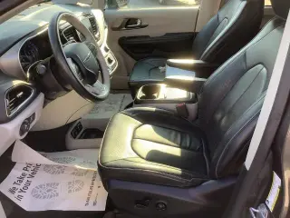 Chrysler Pacifica 2019 Limited Minivan de 4 puertas