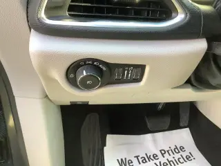 Chrysler Pacifica 2019 Limited Minivan de 4 puertas