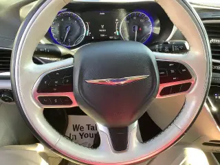 Chrysler Pacifica 2019 Limited Minivan de 4 puertas