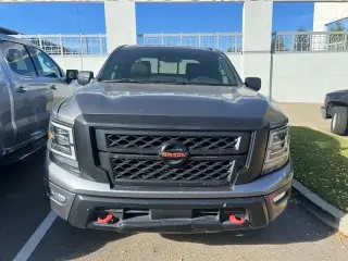 Nissan Titan 2021 4x4 PRO-4X 4p Crew Cab 5.6 ft. SB