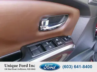 Nissan Titan 2019 4x4 S 4dr Camioneta de Tripulación