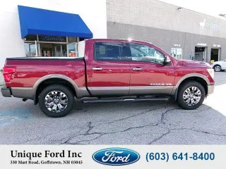 Nissan Titan 2019 4x4 S 4dr Camioneta de Tripulación