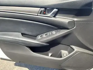 Honda Accord 2018 Sport 4dr Sedan (1.5T I4 CVT)