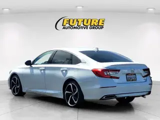Honda Accord 2018 Sport 4dr Sedan (1.5T I4 CVT)