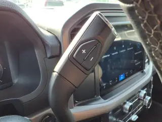 Ford F-150 2025 4x4 XLT 4p SuperCrew 5.5 ft. CB