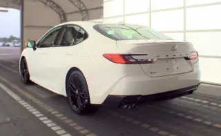 Toyota Camry 2025 SE 4dr Sedan