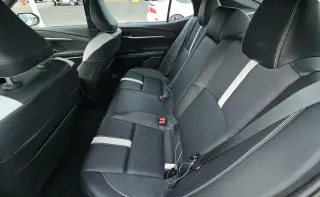 Toyota Camry 2025 SE 4dr Sedan