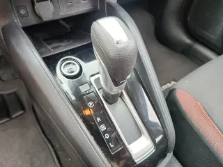 Nissan Versa 2025 SR 4dr Sedan