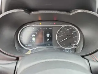 Nissan Versa 2025 SR 4dr Sedan