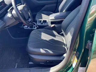 Ford Mustang Mach-E 2025 Select SUV 4p.
