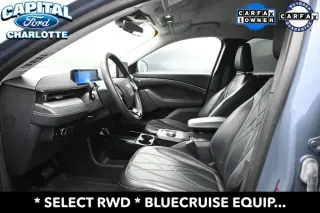 Ford Mustang Mach-E 2023 Select 4dr SUV
