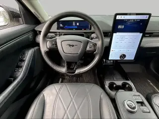 Ford Mustang Mach-E 2024 AWD Select 4dr SUV