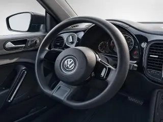 Volkswagen Escarabajo 2015 1.8T Clásico PZEV 2p Coupé 6V