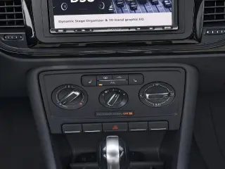 Volkswagen Escarabajo 2015 1.8T Clásico PZEV 2p Coupé 6V