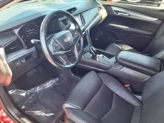 Cadillac XT5 2018 Luxury 4dr SUV