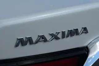 Nissan Maxima 2023 3.5 SV 4p Sedan