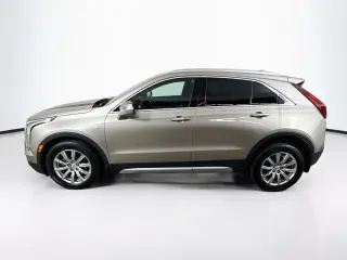 Cadillac XT4 2023 Lujo Premium 4p Crossover