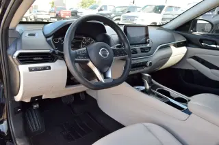 Nissan Altima 2021 2.5 SV 4p Sedan