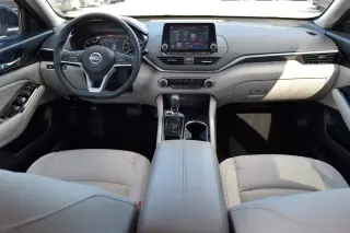 Nissan Altima 2021 2.5 SV 4p Sedan