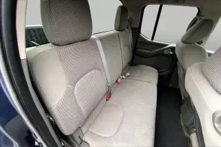 Nissan Frontier 2013 4x2 S 4dr Crew Cab 5 ft. SB Pickup 6M