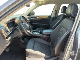 Volkswagen Atlas 2025 AWD SE 4Motion 4puertas SUV con Tecnología