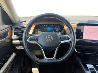 Volkswagen Atlas 2025 AWD SE 4Motion 4puertas SUV con Tecnología