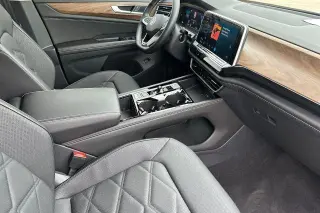 Volkswagen Atlas 2024 AWD SE 4Motion 4p SUV con Tecnología