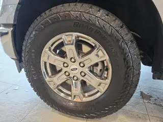 Ford F-150 2023 4x4 XLT 4dr SuperCrew 6.5 ft. SB