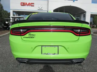 Dodge Charger 2023 SXT 4p Sedan