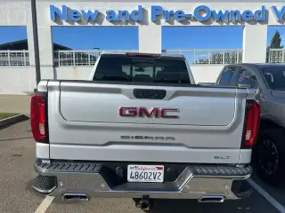 GMC Sierra 1500 2019 4x4 SLT 4p Puerta Tripulante Cabina Estándar 5.8 ft. CB