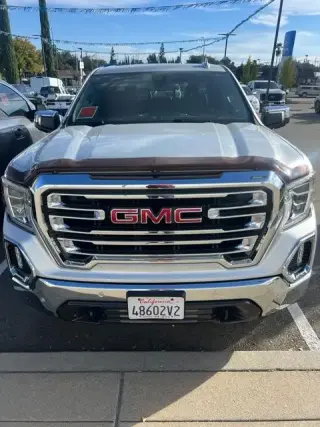 GMC Sierra 1500 2019 4x4 SLT 4p Puerta Tripulante Cabina Estándar 5.8 ft. CB