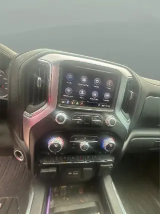 GMC Sierra 1500 2019 4x4 SLT 4dr Cabina de Tripulacion 5.8 ft. SB