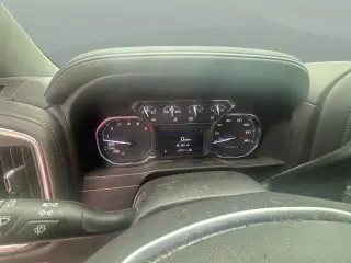 GMC Sierra 1500 2019 4x4 SLT 4dr Cabina de Tripulacion 5.8 ft. SB