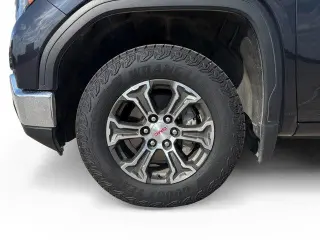 GMC Sierra 1500 2025 4x4 SLT 4p Puerta Crew Cab 6.6 ft. CB