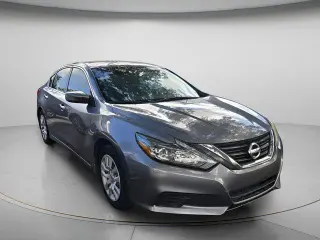 Nissan Altima 2016 2.5 S 4dr Sedán