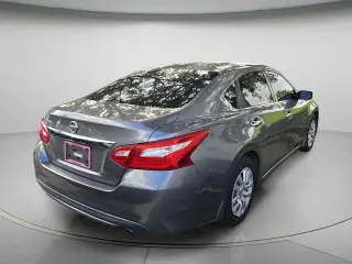 Nissan Altima 2016 2.5 S 4dr Sedán