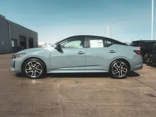 Nissan Sentra 2025 SR 4p Sedan