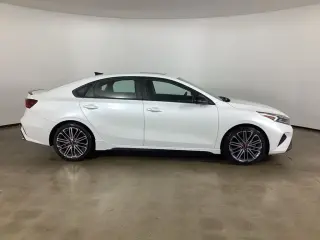 Kia Forte 2022 GT 4p Sedan 6M